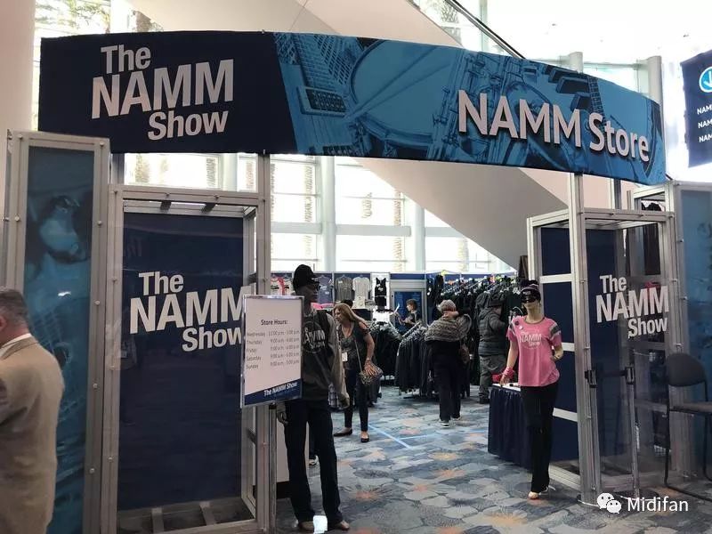 linux虚拟钢琴 NAMM SHOW 2018 报道赞助：Ableton Live 10 新波表合成器和效果器体验